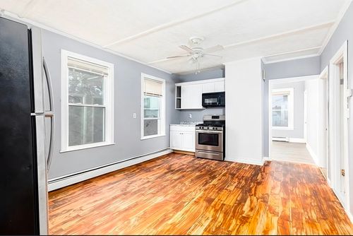 2-1 Marion St, Haverhill, MA, 01832-4657 | Card Image