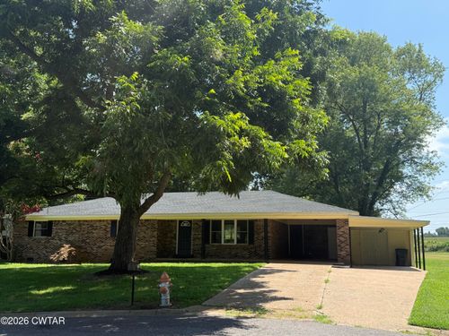 725 Scenic Hills Dr, Newbern, TN, 38059-1428 | Card Image