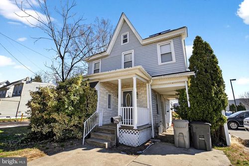 20 E Buck St, PAULSBORO, NJ, 08066-1225 | Card Image
