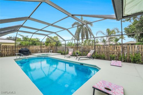 45 Wickliffe Dr, NAPLES, FL, 34110-1357 | Card Image