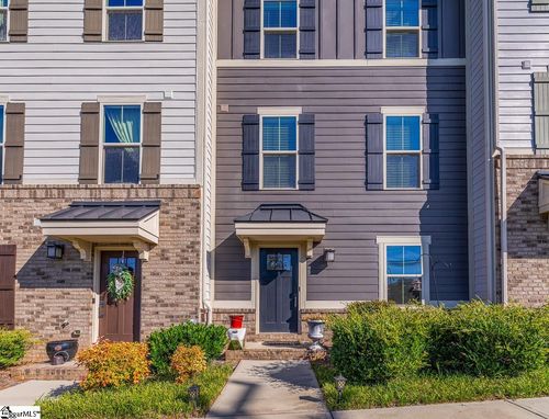 9 Itasca Dr, Greenville, SC, 29609-5000 | Card Image