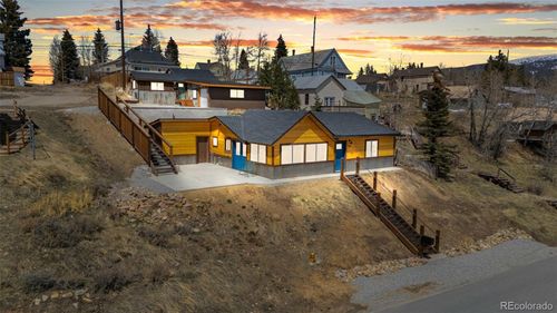 428 W 6th St, Leadville, CO, 80461-3818 | Card Image