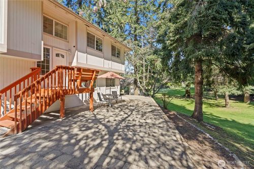 2138 Sw 305th St, Federal Way, WA, 98023-2362 | Card Image