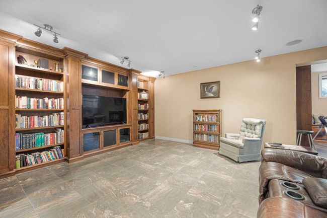 116 Heritage Lake Shores, Home with 4 bedrooms, 3 bathrooms and 6 parking in Heritage Pointe AB | Image 35