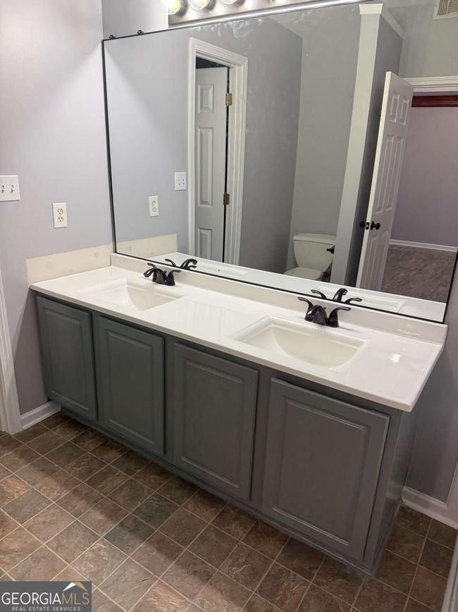 4831 Daintree Ct, House other with 3 bedrooms, 2 bathrooms and 2 parking in Flowery Branch GA | Image 14