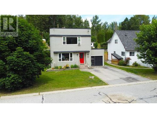 465 Forrest Dr, Trail, BC, V1R2H1 | Card Image