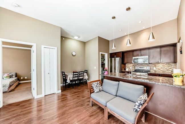 417 - 4303 1 Street Ne, Condo with 2 bedrooms, 2 bathrooms and 1 parking in Calgary AB | Image 5