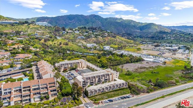 159 - 23901 Civic Center Way, Condo with 2 bedrooms, 2 bathrooms and 2 parking in Malibu CA | Image 45