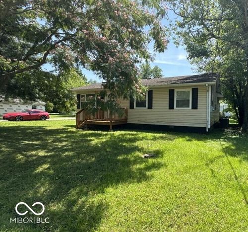 95 Rural St, Austin, IN, 47102-1929 | Card Image