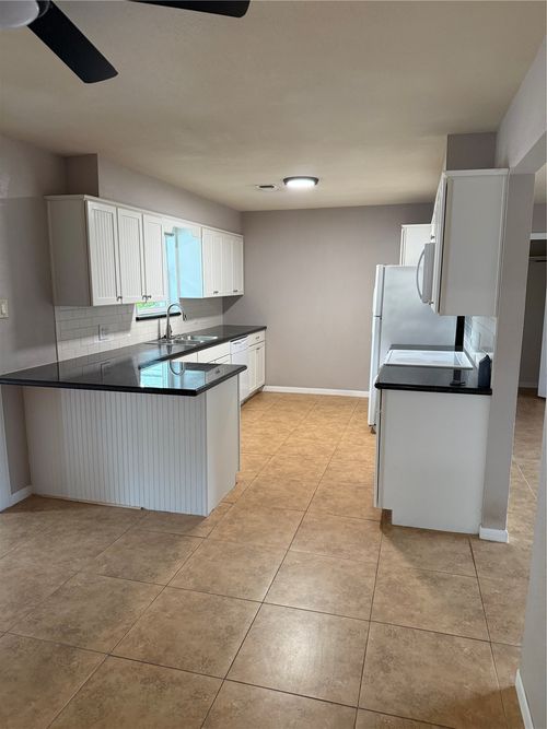 1005 #7 Hazelton Street, San Marcos, TX, 78666 | Card Image