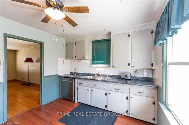 333 Vancouver St, House other with 2 bedrooms, 0 bathrooms and 3 parking in London ON | Image 14