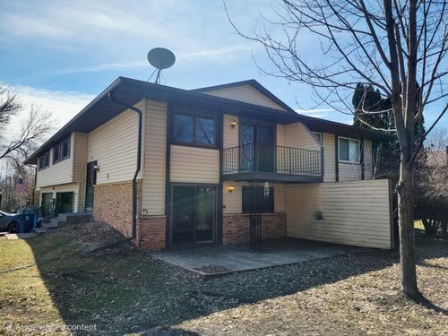 6594 Upper 35th Street N, Oakdale, MN, 55128 | Card Image