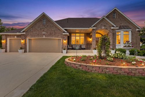 3401 Fox Tail Trl Nw, Prior Lake, MN, 55372-1689 | Card Image