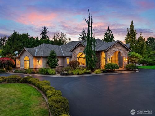 11822 123rd Ave Ne, Lake Stevens, WA, 98258-8892 | Card Image