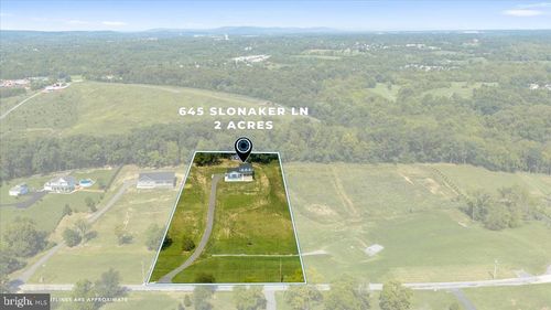 645 Slonaker Ln, MARTINSBURG, WV, 25405-3905 | Card Image