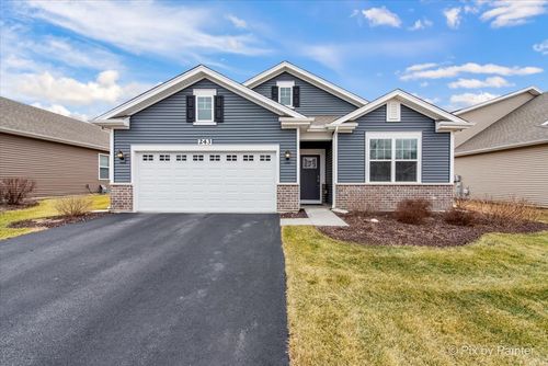 243 Durham St, North Aurora, IL, 60542-1044 | Card Image