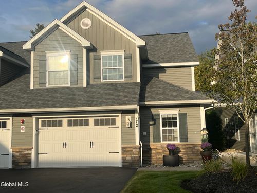 172 Paddock Cir, Rotterdam, NY, 12306-2561 | Card Image