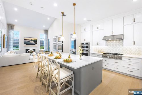 15 Muirfield Ln, River Vale, NJ, 07675-6566 | Card Image