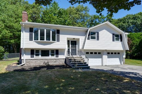 86 Drake Rd, Burlington, MA, 01803-1865 | Card Image