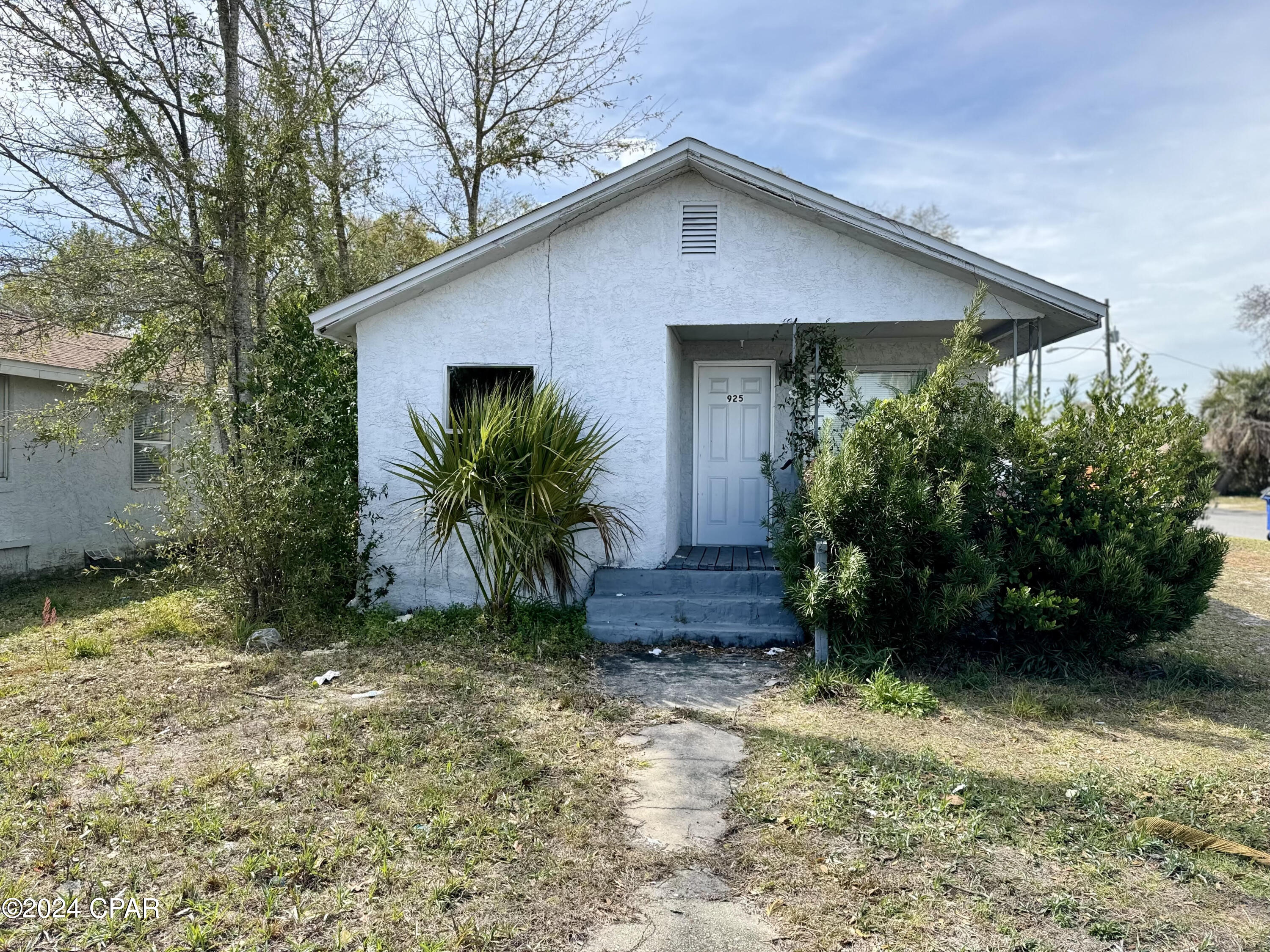 Bay Ave, Panama City, FL 32401