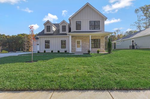 7236 Fairlawn Dr, Fairview, TN, 37062-9138 | Card Image