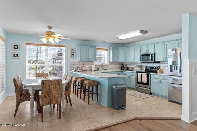 1 - 1101 N Fort Fisher Boulevard N, Condo with 3 bedrooms, 2 bathrooms and null parking in Kure Beach NC | Image 5