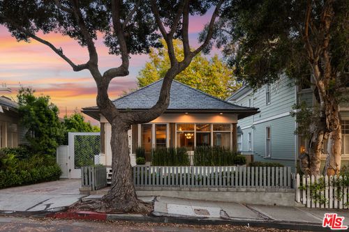 128 Wadsworth Ave, Santa Monica, CA, 90405-3510 | Card Image