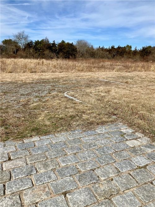 14 Charlestown Road, Charlestown, RI, 02813 | Card Image