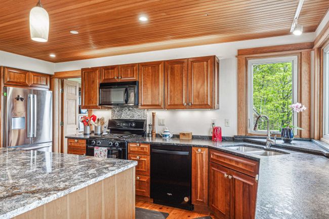 1133 Atwood Ln, House other with 3 bedrooms, 3 bathrooms and null parking in Woodstock VT | Image 10