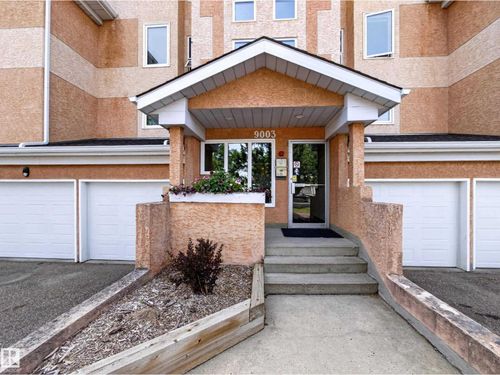 211-9003 106a Ave Nw, Edmonton, AB, T5H3Y7 | Card Image