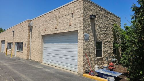 ste-4-600 Waukegan Rd, Northbrook, IL, 60062-1229 | Card Image