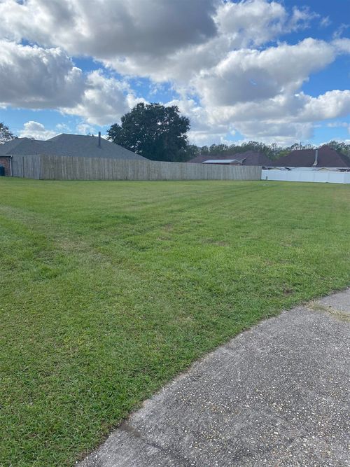 Lot 17 Blk 11 Lucy Court, Plattenville, LA, 70393 | Card Image