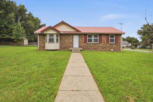 700 Shelton Cir, Clarksville, TN, 37042-7169 | Card Image