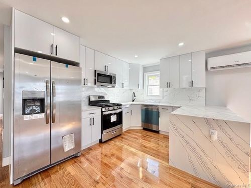 14511 167th Street, New York, NY, 11434 | Card Image