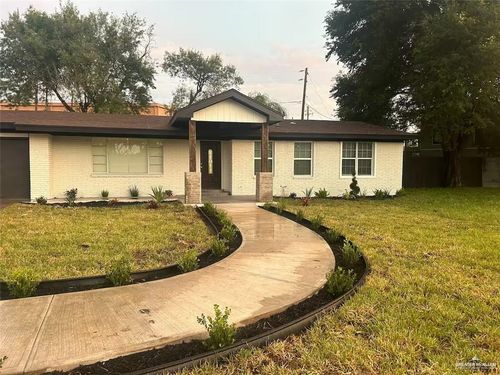3000 Royal Palm Cir, Mcallen, TX, 78501-3900 | Card Image