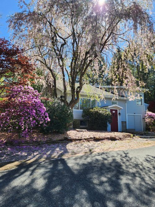 7 Rosemere Dr, Sandy Hook, CT, 06482-1290 | Card Image