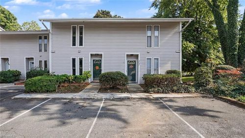 3755 Heathrow Dr, Winston-Salem, NC, 27127-4671 | Card Image
