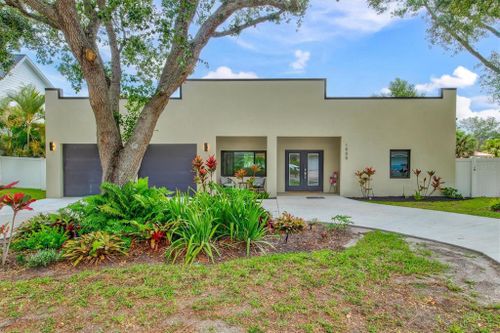 1905 Tulip Dr, SARASOTA, FL, 34239-6021 | Card Image