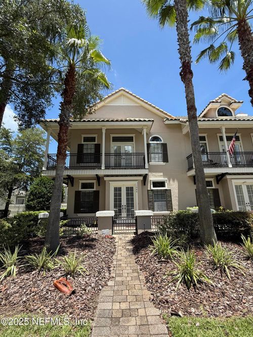 1986 N Loop Pkwy, St Augustine, FL, 32095-4826 | Card Image