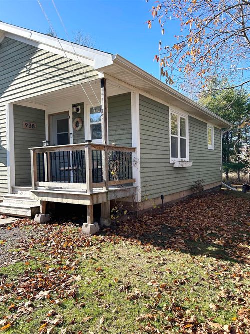 {{alt}} | Card Image