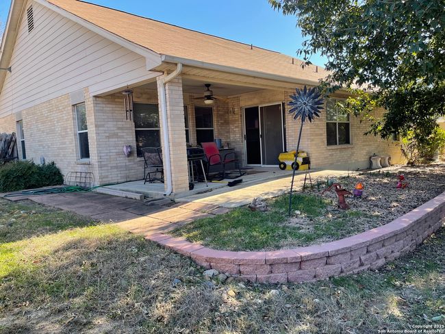 153 Springtree Pkwy, House other with 3 bedrooms, 2 bathrooms and null parking in Cibolo TX | Image 38