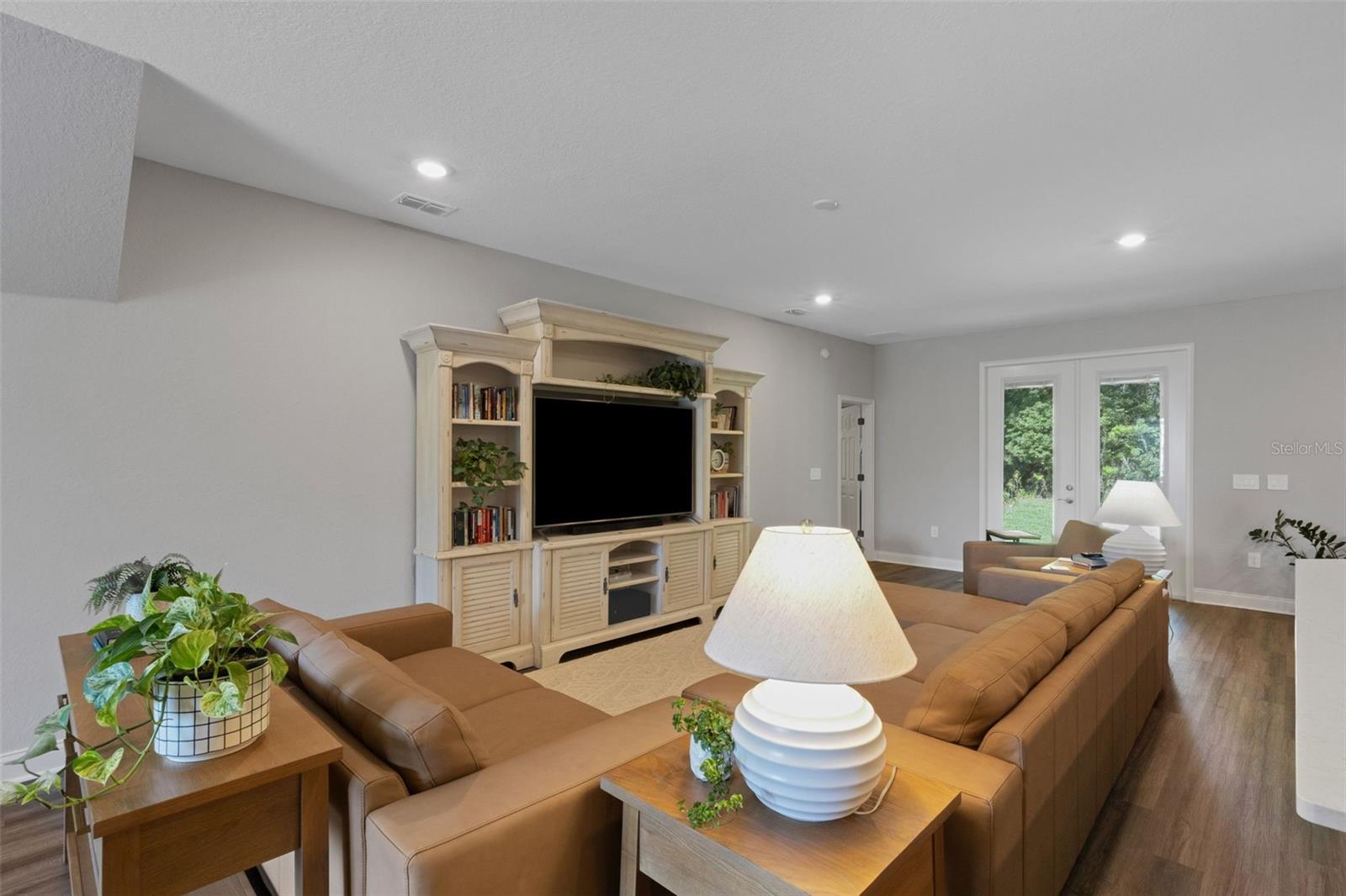 Residential in LAKELAND 4