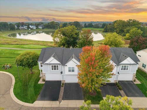 2226 Saint Johns Cir, WOODBURY, MN, 55129-9400 | Card Image