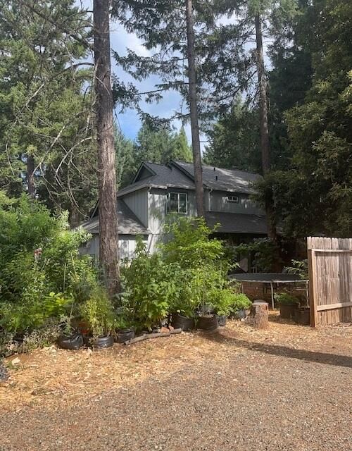 455 Addison Ln, Cave Junction, OR, 97523-9377 | Card Image
