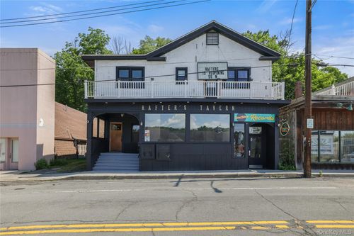 28 Upper Main St, Callicoon, NY, 12723-5248 | Card Image