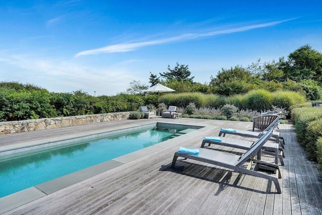 2 Squibnocket Rd, House other with 6 bedrooms, 6 bathrooms and 6 parking in Chilmark MA | Image 13