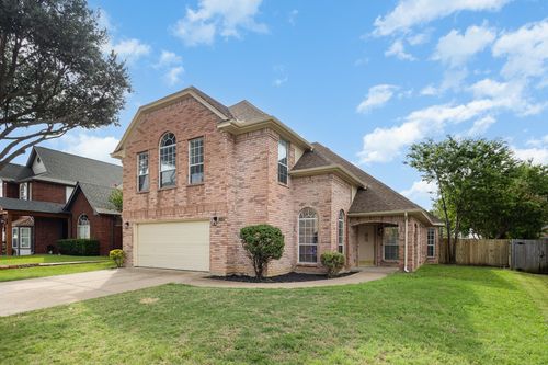 5519 Katey Ln, Arlington, TX, 76017-6235 | Card Image