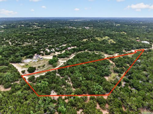 211 Raindrop, Wimberley, TX, 78676-5953 | Card Image
