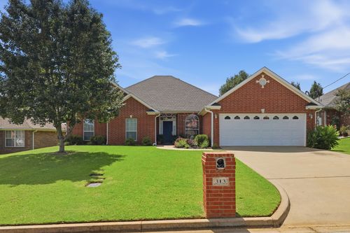313 Ithaca Dr, Longview, TX, 75604-0612 | Card Image