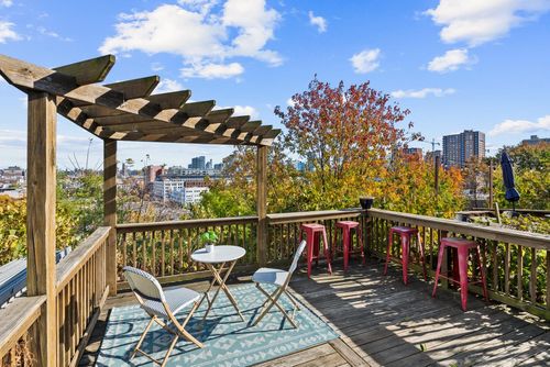 134 Ogden Ave, Jersey City, NJ, 07307-1310 | Card Image